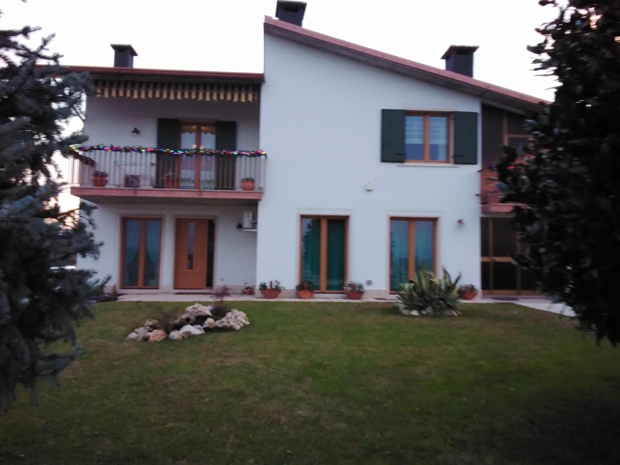B&B Carmen Biondani Pescantina Exterior photo